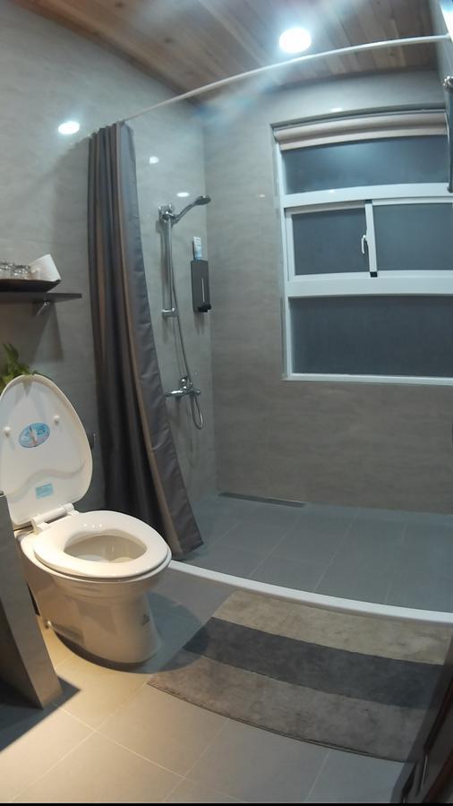 On Board Hostel Manzhou Exterior photo